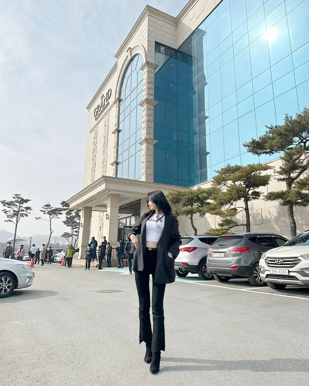 결혼식
나
는
언
제
.
.
.
?
?

#결혼식 #솔로는 #웁니다 #곧 #서른