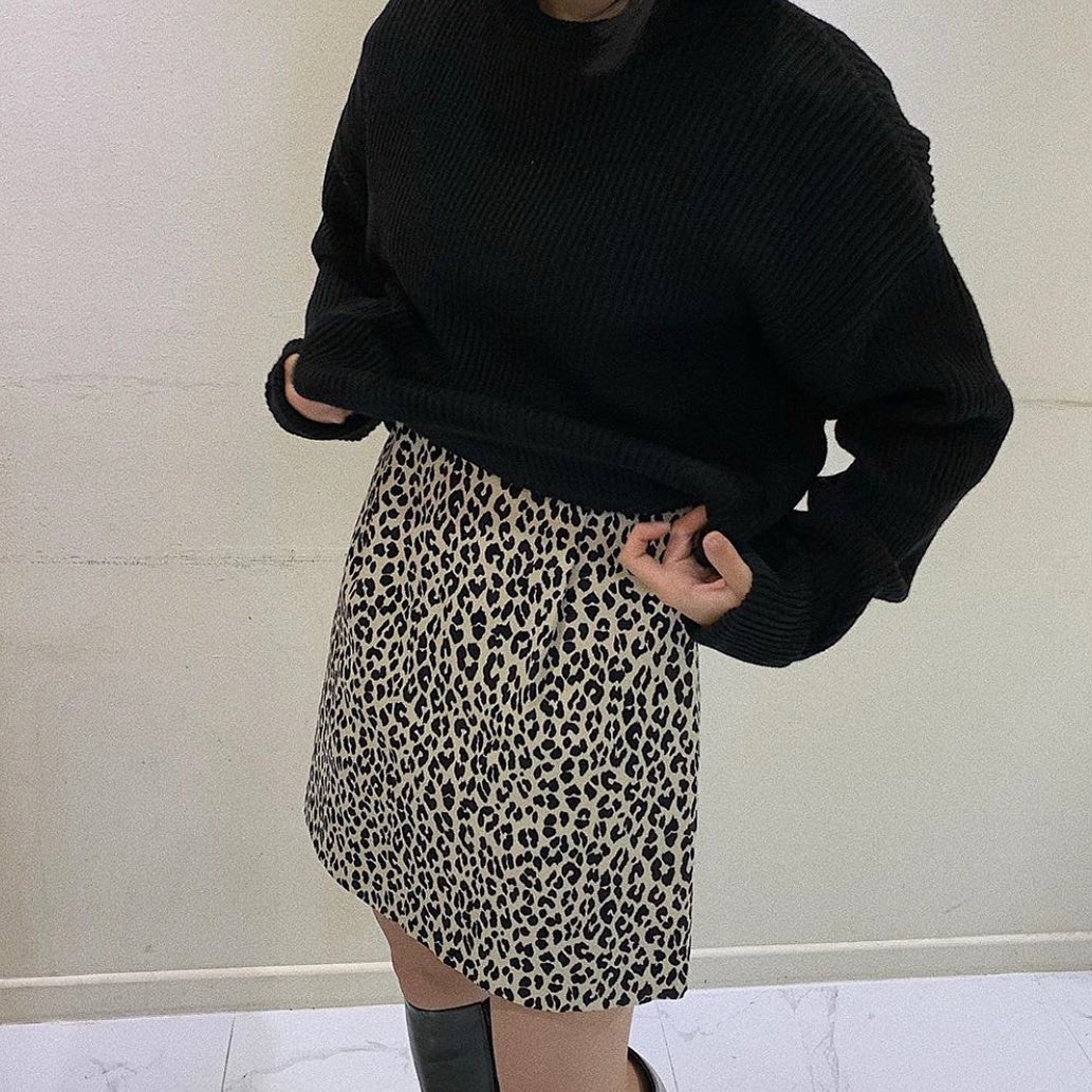 2년 전 코디이지만 기록해두기 💛🖤💛🖤