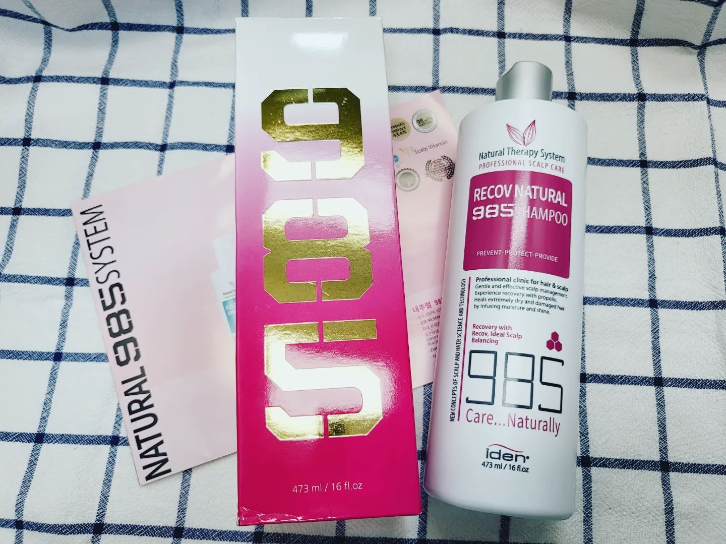 #광고#협찬
⠀
아이랑 엄마랑
온가족이 함께 사용할 수 있는
천연샴푸 985샴푸
⠀
이름이 왜 985일까 궁금했는데
천연성분이 98.56% 담겨있다는 사실!
⠀
건강하고 안전한 두피를 위한 헤어케어 전문 제품
985천연샴푸
⠀
자주하는 펌, 염색으로 손상된 머리카락
미용실에선 괜찮았는데
하며 후회하지 말고
⠀
985천연샴푸로
두피부터 모발끝까지 챙겨야지!
⠀
#천연샴푸 #두피샴푸 #미용실샴푸 #약산성샴푸 #985샴푸 #유아샴푸 #985천연샴푸
⠀