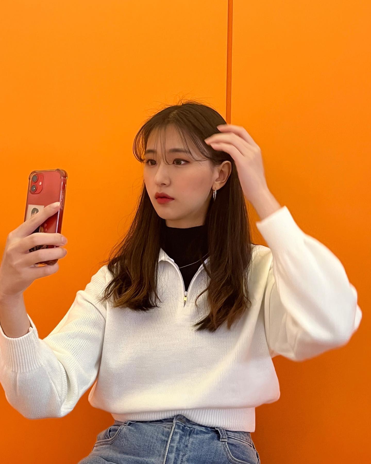 야! 우리 눈 마주치면 사귀는거다?