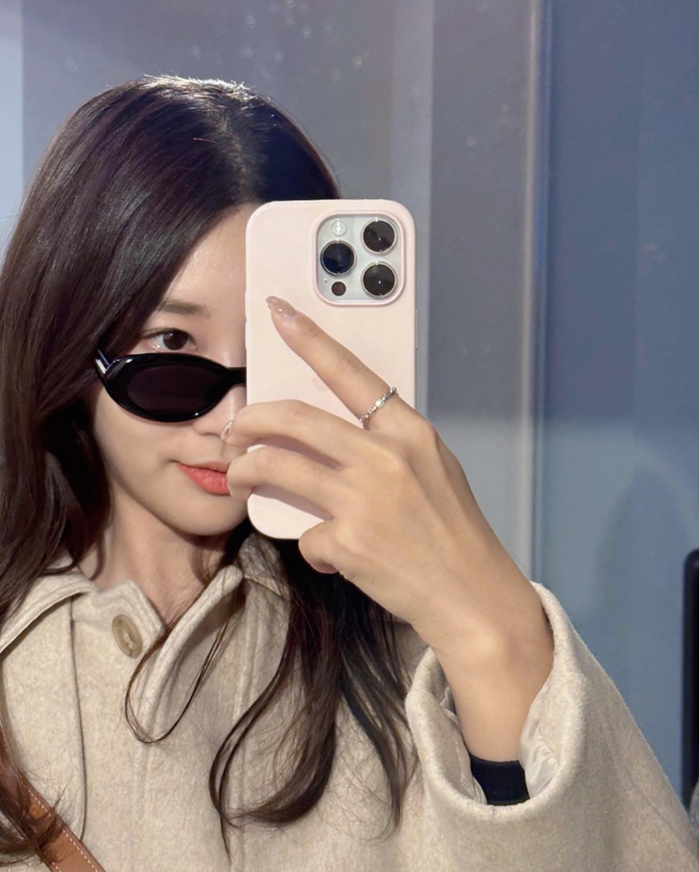 힙해보이구싶었는데 옆에 더 힙한애 때문에 망함 ㅎ
#럽스타그램 ...❤️❤️