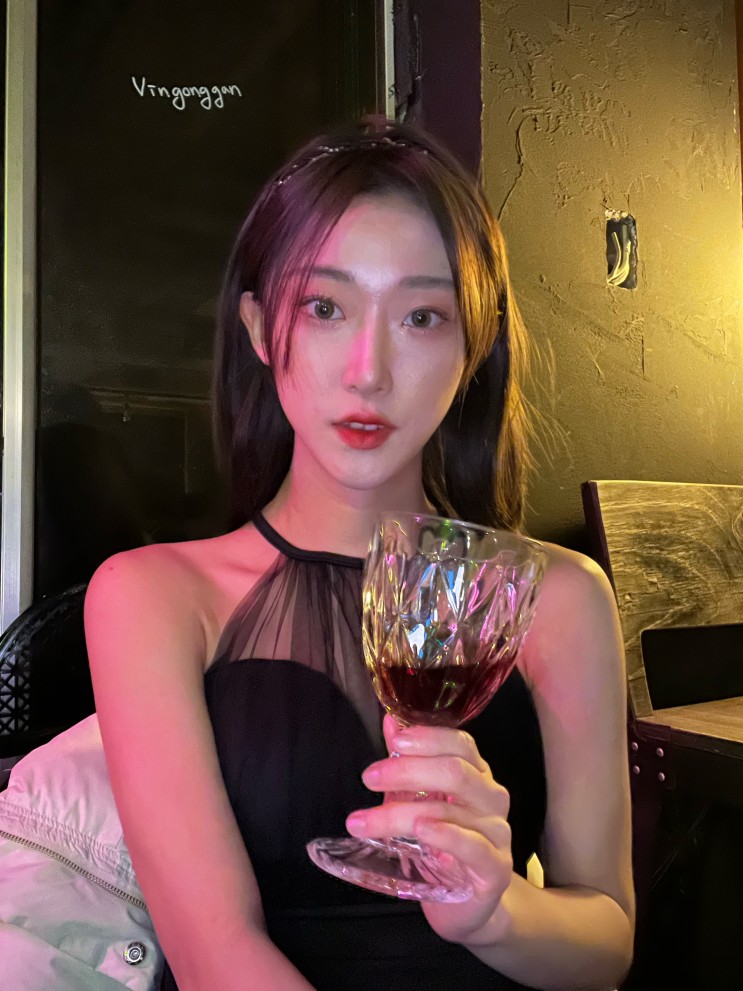 #서울역 술집 #만리단길 핫플 #빈공간 와인바 다녀왔어요 !