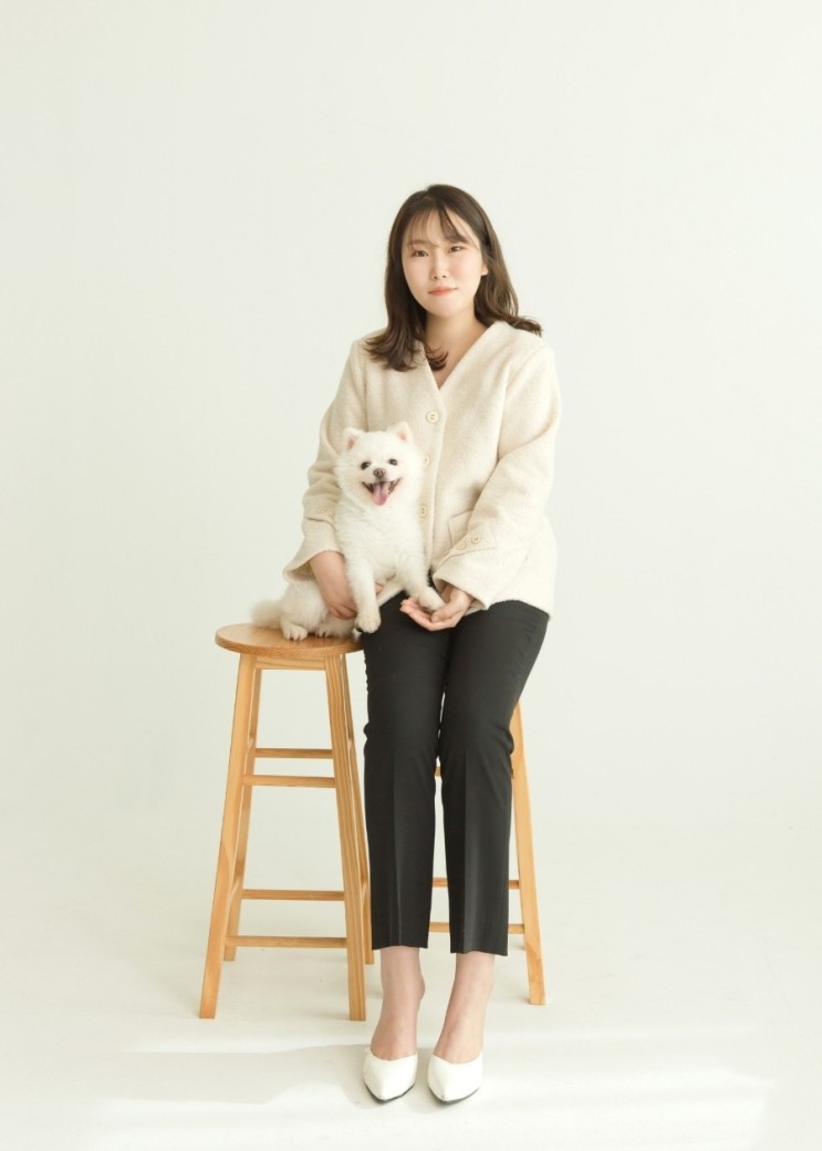 대전강아지프로필 반려동물 가족사진은 시월의사진관 도안점