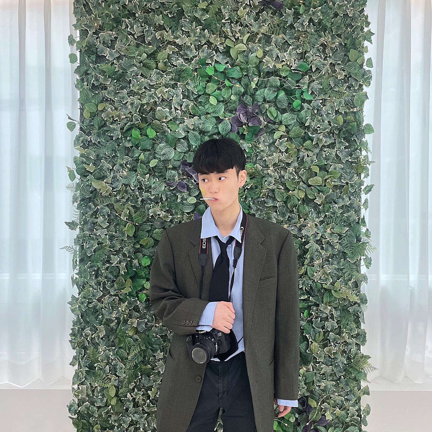 @luvinno1 on Instagram: "#광고 #협찬 
인천시청역 근처 자연광셀프스튜디오 “어떤공간 이든”에서 장소를 제공받았습니다💜
@eden_how"