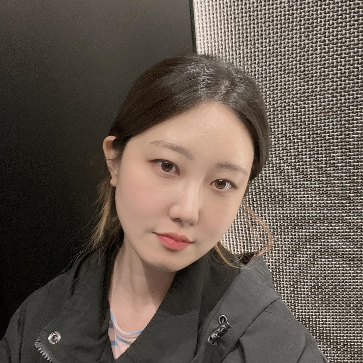 #인테기 #얼테기
날도 풀리고 꽃도 펴서 행복한 요즘
덕분에 팅팅 불어버렸다🫠

#셀카 #셀스타그램 #주부스타그램 #주부일상 #신혼부부 #신혼부부일상 #신혼부부데이트 #daily #일상 #일상스타그램 #소통 #소통해요 #좋아요 #좋아요반사 #맞팔 #맞팔해요 #맞팔선팔환영 #선팔하면맞팔 #선팔환영