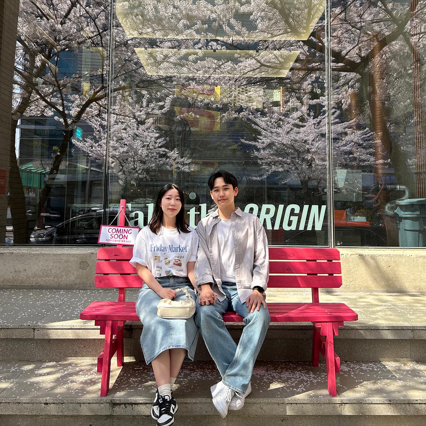 오랜만에 코카랑 집근처 벚꽃구경🌸
#벚꽃놀이 #가디카페