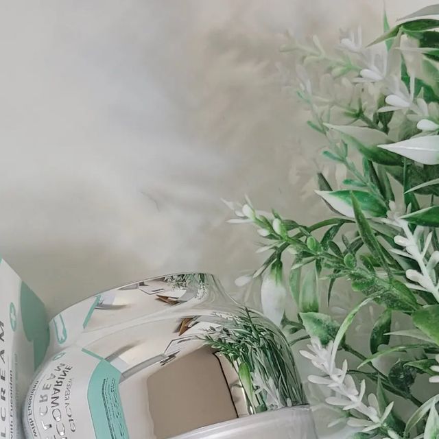 유리 on Instagram: "#라뽀엘 #rappol #면세점화장품 #자연그대로의건강함 #연구원엄마아빠가만든천연화장품 #유럽인증화장품 #영국인증화장품 #해외수출브랜드#광고#수분#수분크림#협찬#협찬모