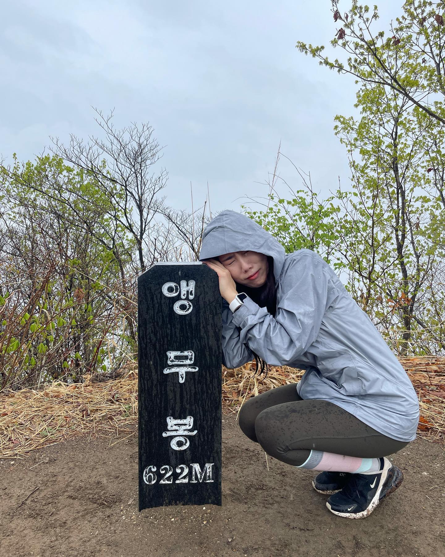 비 맞으면서 가본 등산은 첨인뎅 

넘나 힘들었는데 넘 이뻣던
#앵무봉 #등린이 #산