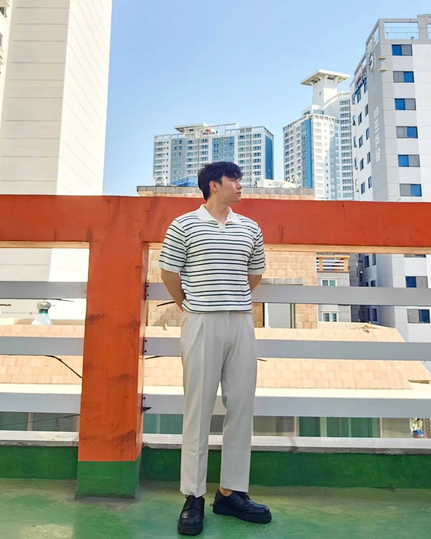 밖에 나가서 놀고싶은 날씨🏞🏞

상의 : 보세
하의 : drawfit_official 
신발 : wetheroad.official 
벨트 : musinsa_standard