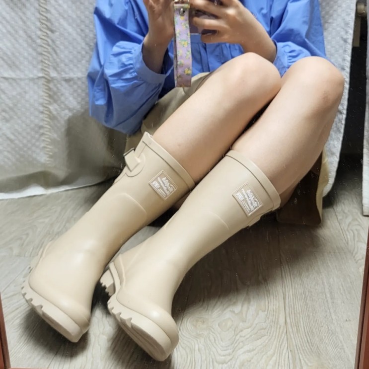 락피쉬 웨더웨어 숏 레인부츠 베이지 후기 : 양말 안젖어요