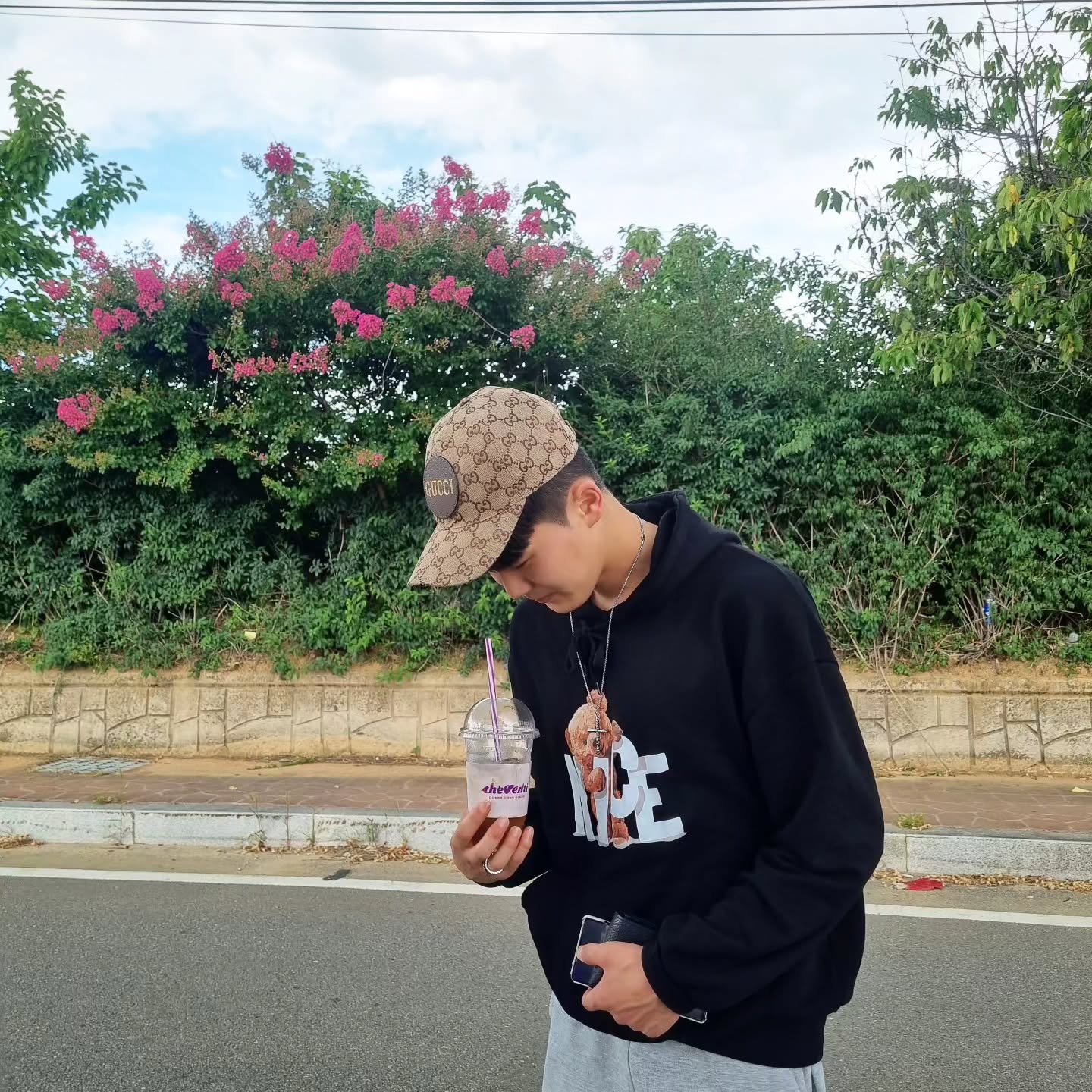 남편이랑 이마트에 장보러 가는길 :-)
언제 봐도 잔망 가득하넹 크크💗