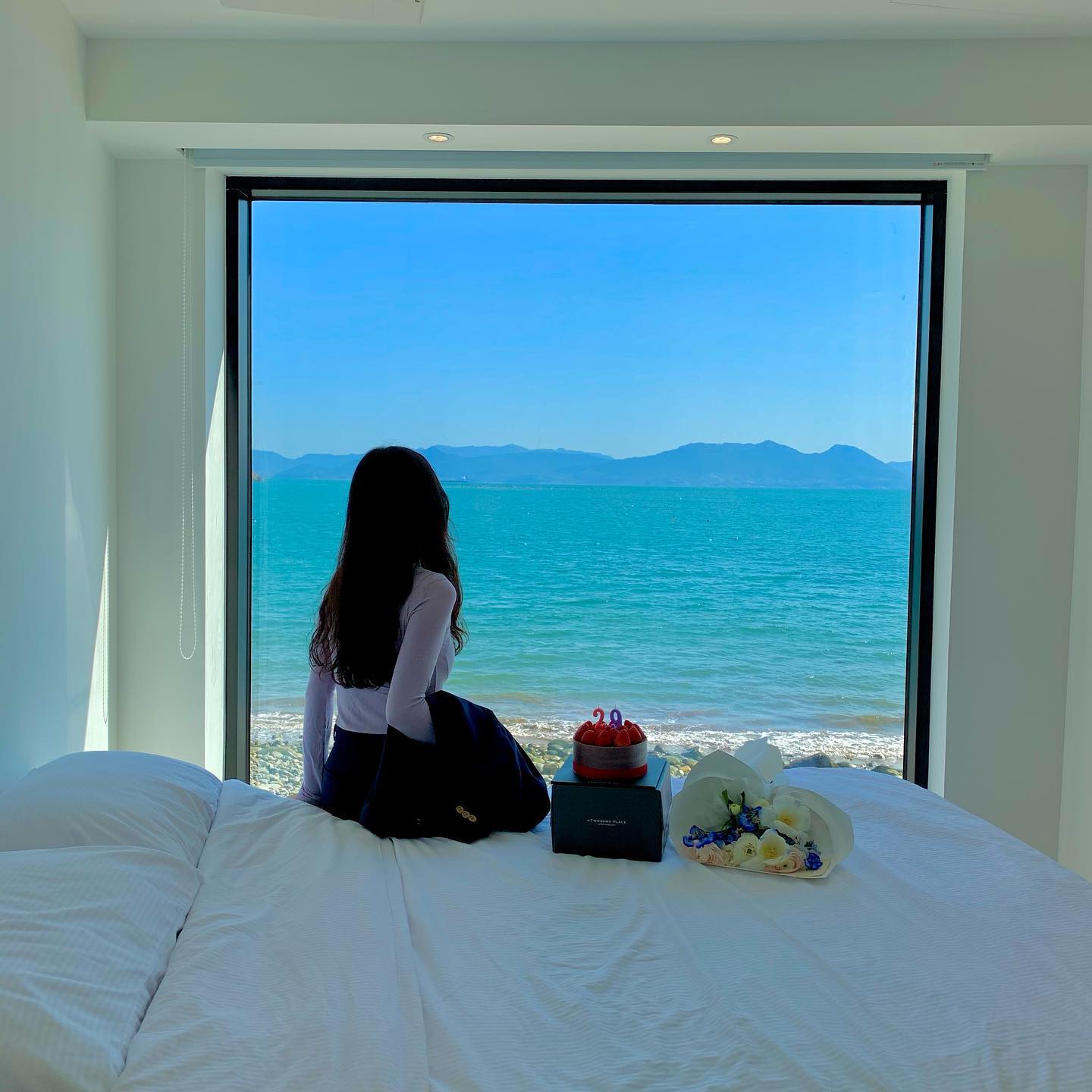 이게 벌써 2년전이네,,
날씨 더워지니까
바다보고싶당🩵💙