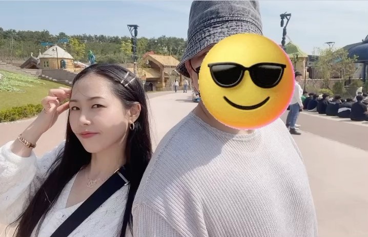 다음에 놀러 갈 때 꼭 할 것‼️
📍살 빼기
📍옷 마뉘 챙기기
📍박데리 충전 잘 하긔...
📍셀카봉 다시 사긔...
먼일로 캐리어를 하나 챙겼더니 후회막심...