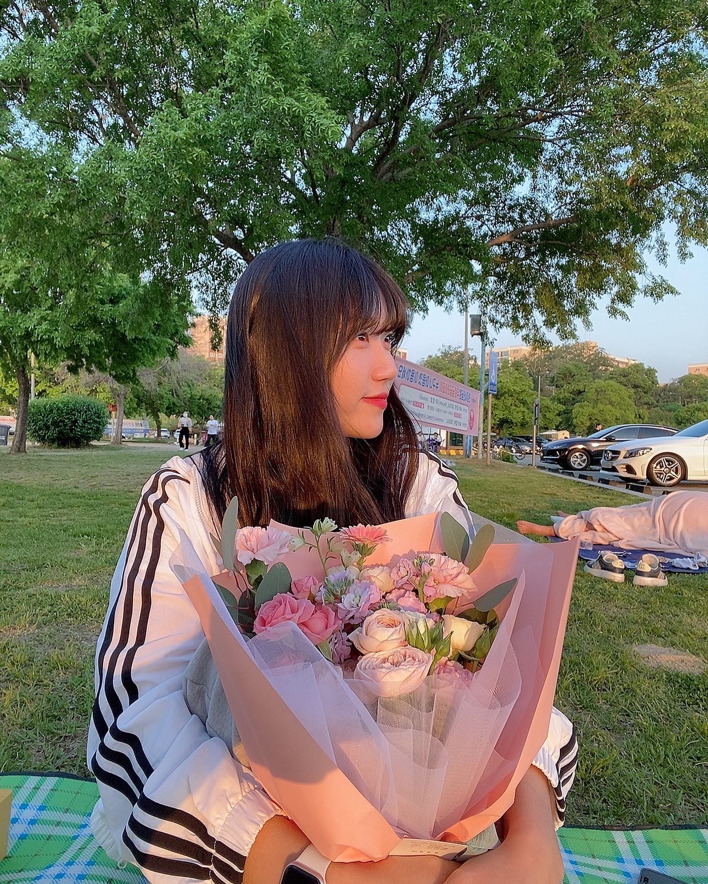 꽃선물 받은 척