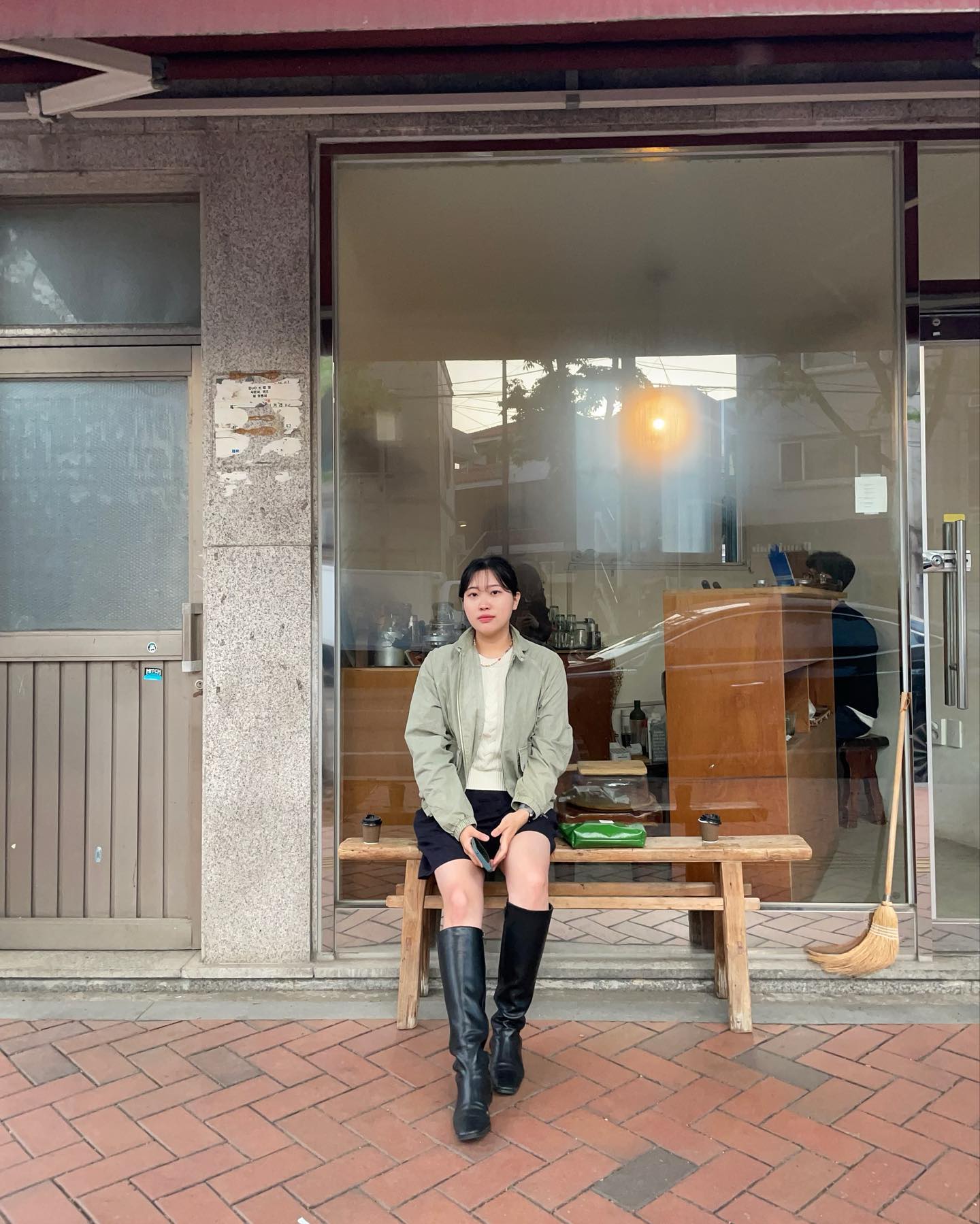 서늘한 저녁에 길에서 마시는 따뜻한 짜이,
잊지 못해..🥲🩵