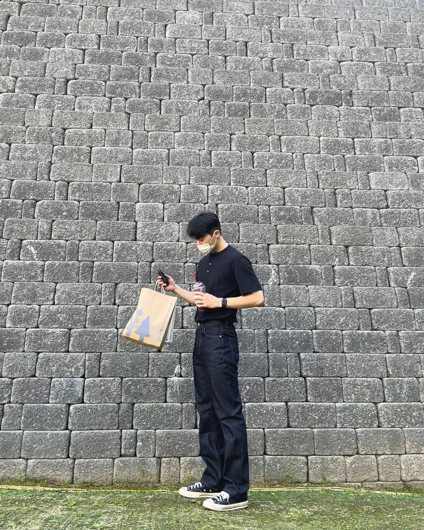 다들 5월 15일 고거니의 생일을 추카해주쇼 🎂