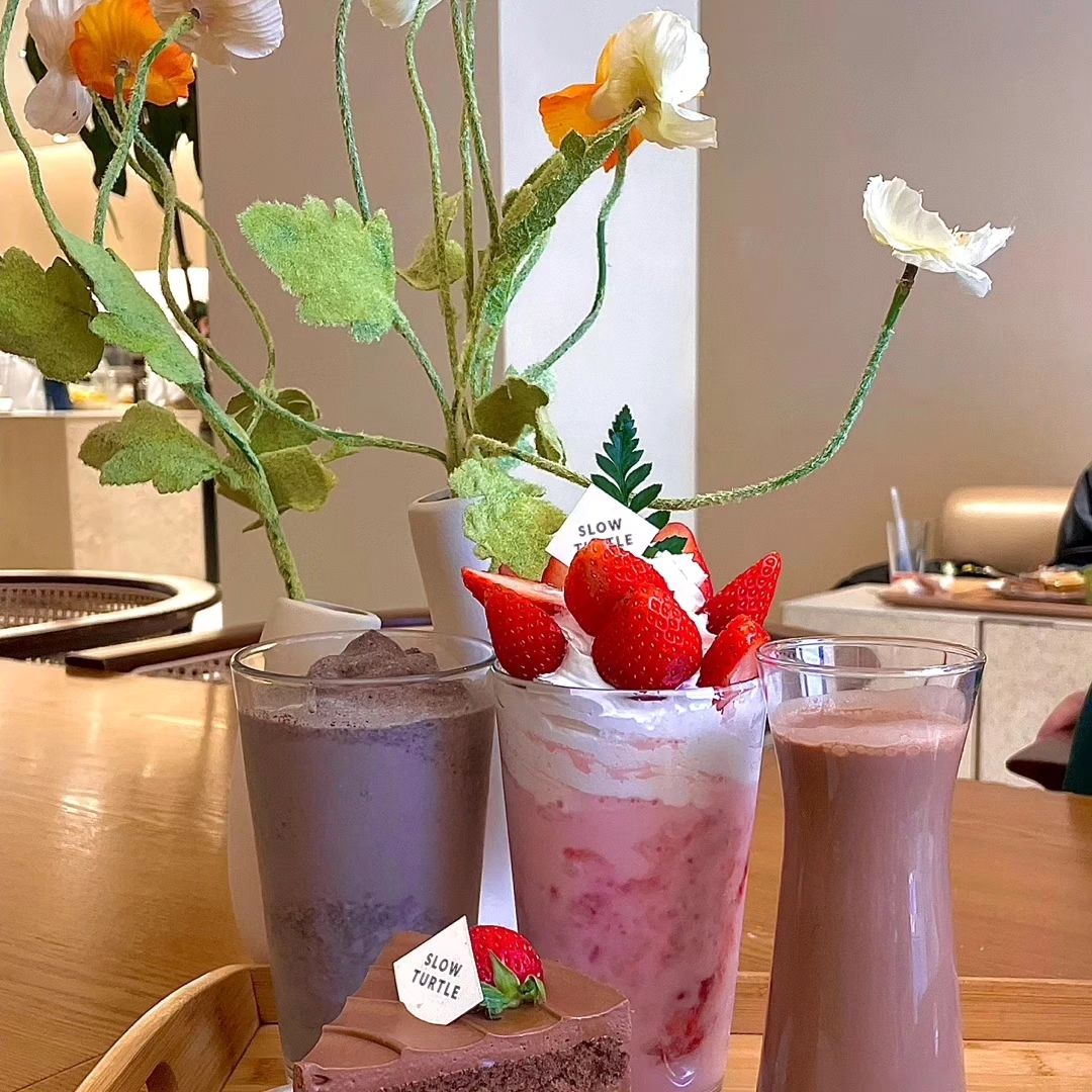 행복한 하루🌻
라고 하기에는 먹기만 했ㄸㅏ
