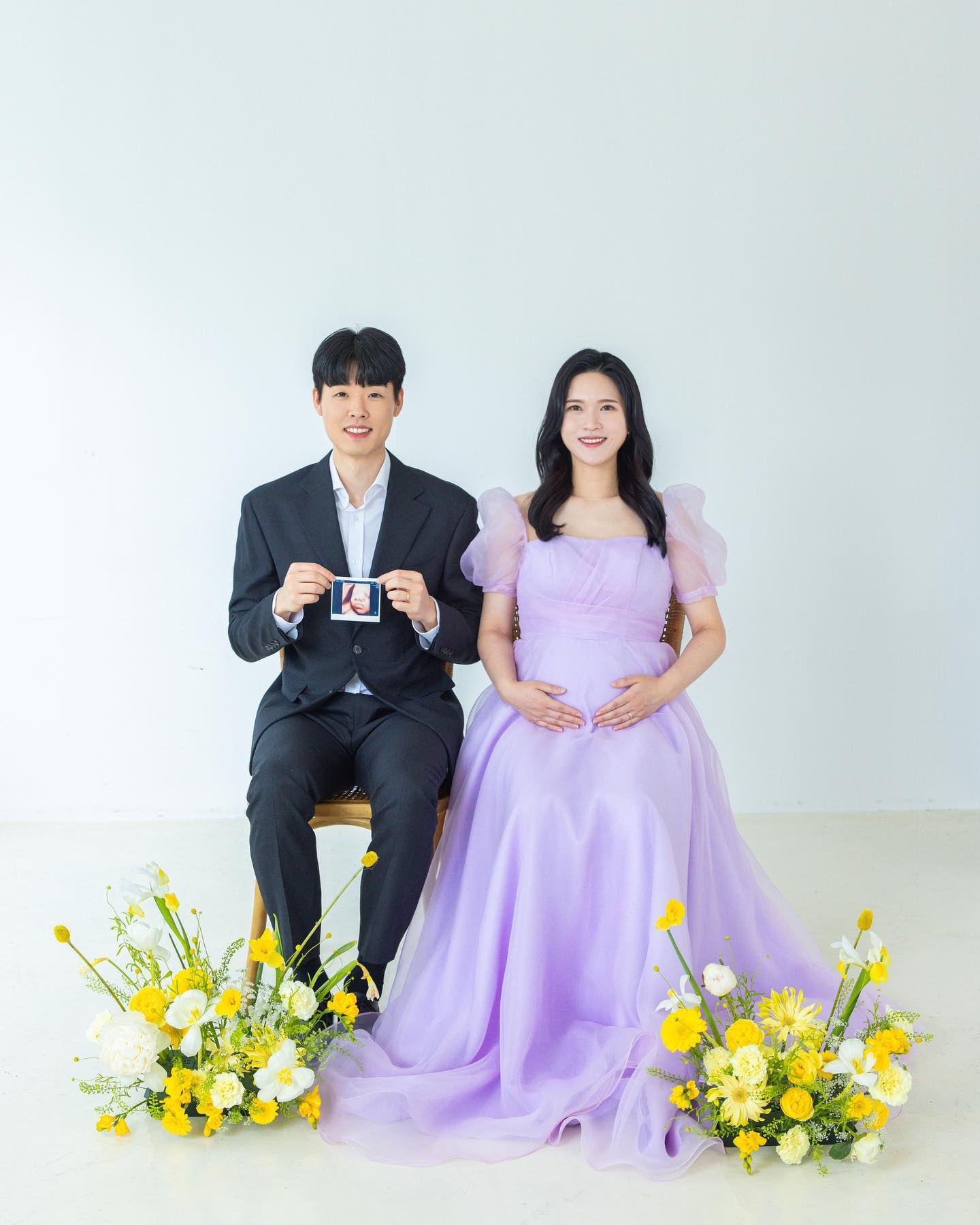 드디어 휴직 스타트💜💜💜🤰
출근 없는 일상이라니🫠🫠
🐰👼🏻D-36
.
.
.
#만삭촬영#스튜디오#스튜디오유얼#천안만삭촬영
#천안스튜디오#📸