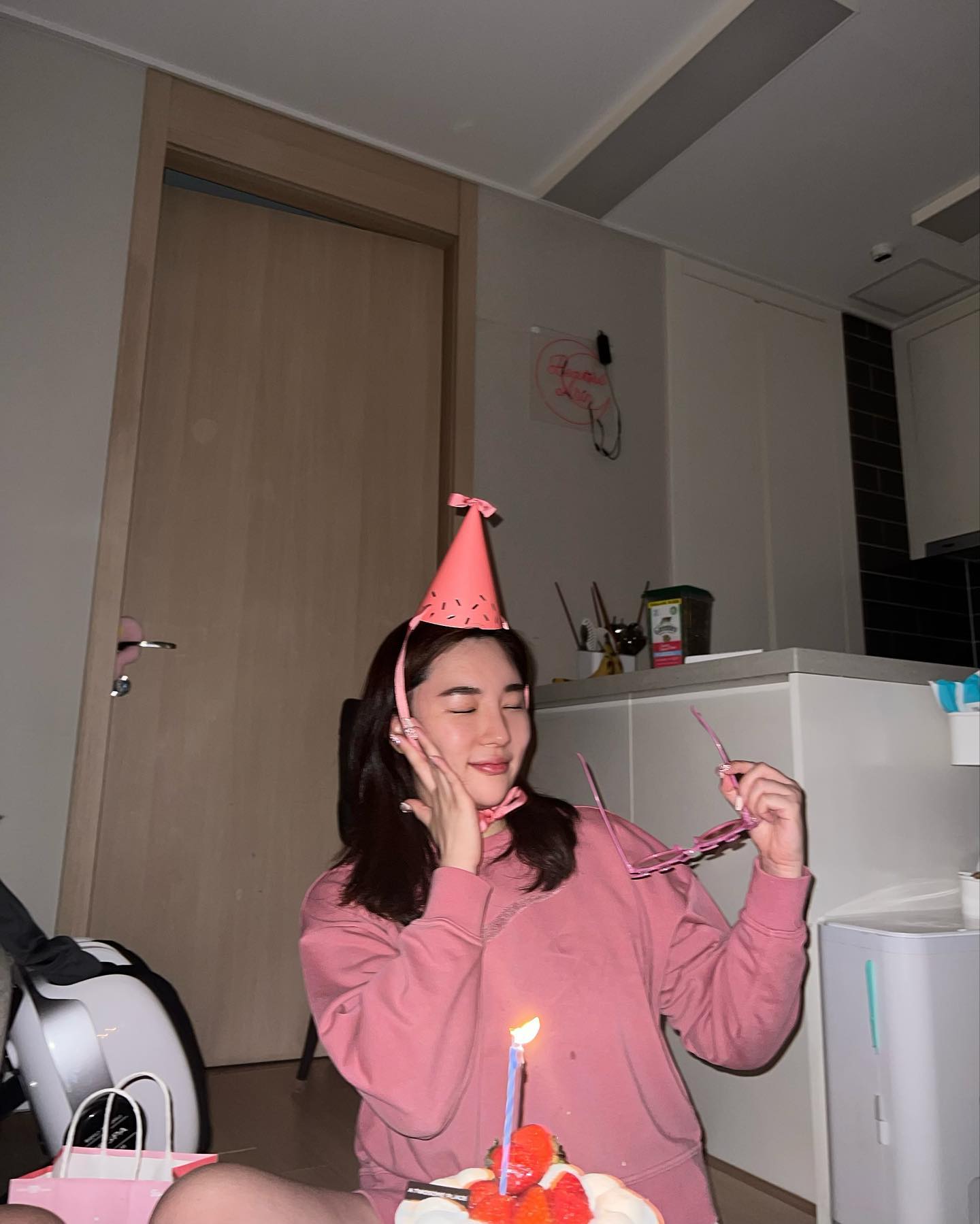 가족들과 행복한 생일💗 신나게 먹고 2kg쪄버렸다 ㅎㅎ😊 항상 감사해요😘