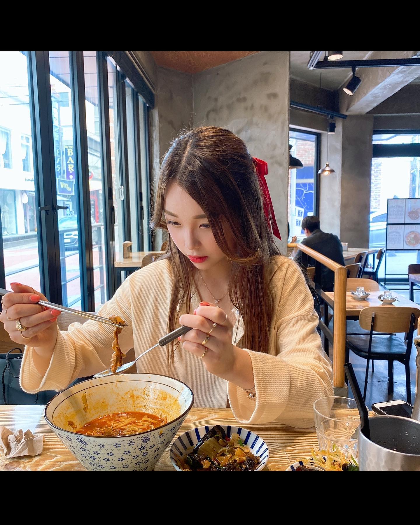 ❣️😍😻🌺🌸🌹
.
.
.
#21년 #22년#23년 #instagram #followforfollowback #팔로우 #팔로우반사 #봄 #덥다 #hot #인스타그램📷 #날씨좋다☀️