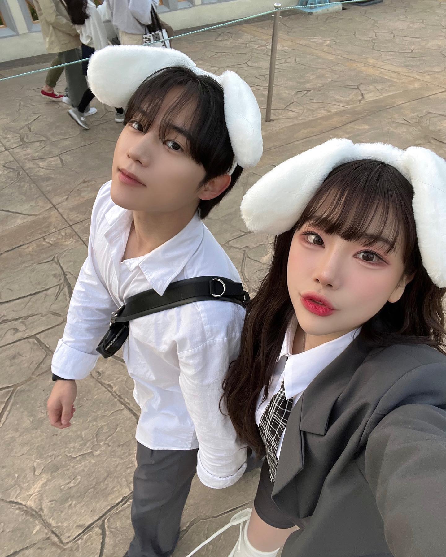 산책 하기 힘들다 멍🐶