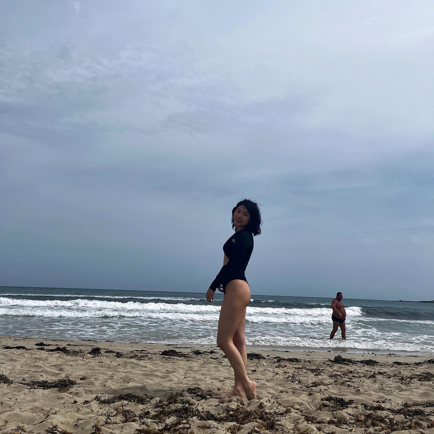 이탈리아여행 4일차
시칠리아 fontane bianche

바다 진짜 자유로운 영혼들
서로서로 신경쓰지 않아 너무 좋았다.
돼지뽈살 살라미 개존맛...
호텔 미니바 결국 써버렸다.
술이 모자랐거든....