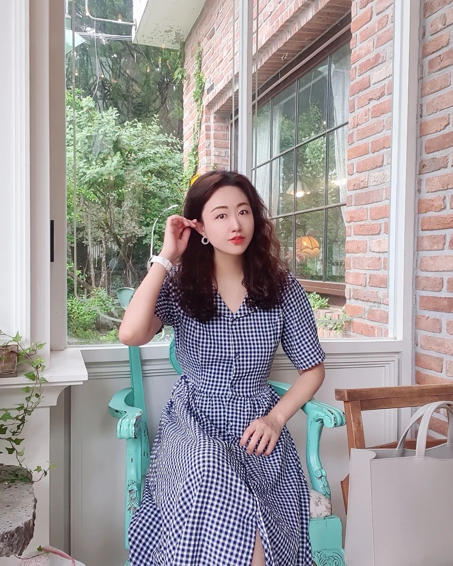 #ootd 
엄빠랑 아침부터 #합천한우 
#오픈런 해서 잔뜩 먹고 
들어온 #합천카페
🥤마무리는 역시 #아아

곧 짧은 연휴 끝
계속 엄빠찬스로 놀고먹고싶다❤️🧡🙏