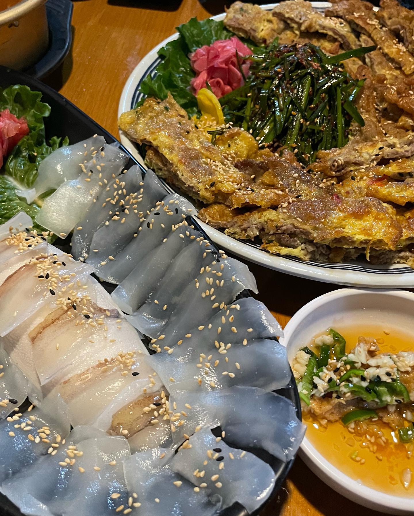 #5월회식 #막걸리이야기수완점  막걸리는 한병만시켜버리기 오늘 메뉴선택도 캐리했다😊 다음달도 기대해 봄ㅋㅋㅋ #제철음식 #갑오징어내장먹물찜 #파국이 #강제웃참 #웃음꽃만남기고갔단다ㅋ ㅋㅋㅋㅋ