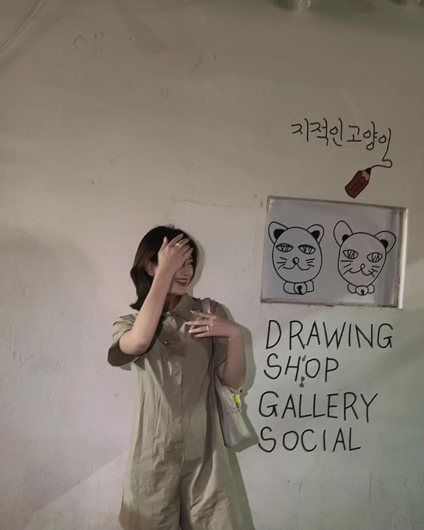 예쁜얘랑 문래 데이트
kscosco 🩵
그리고 단발로 자른날💇🏻‍♀️