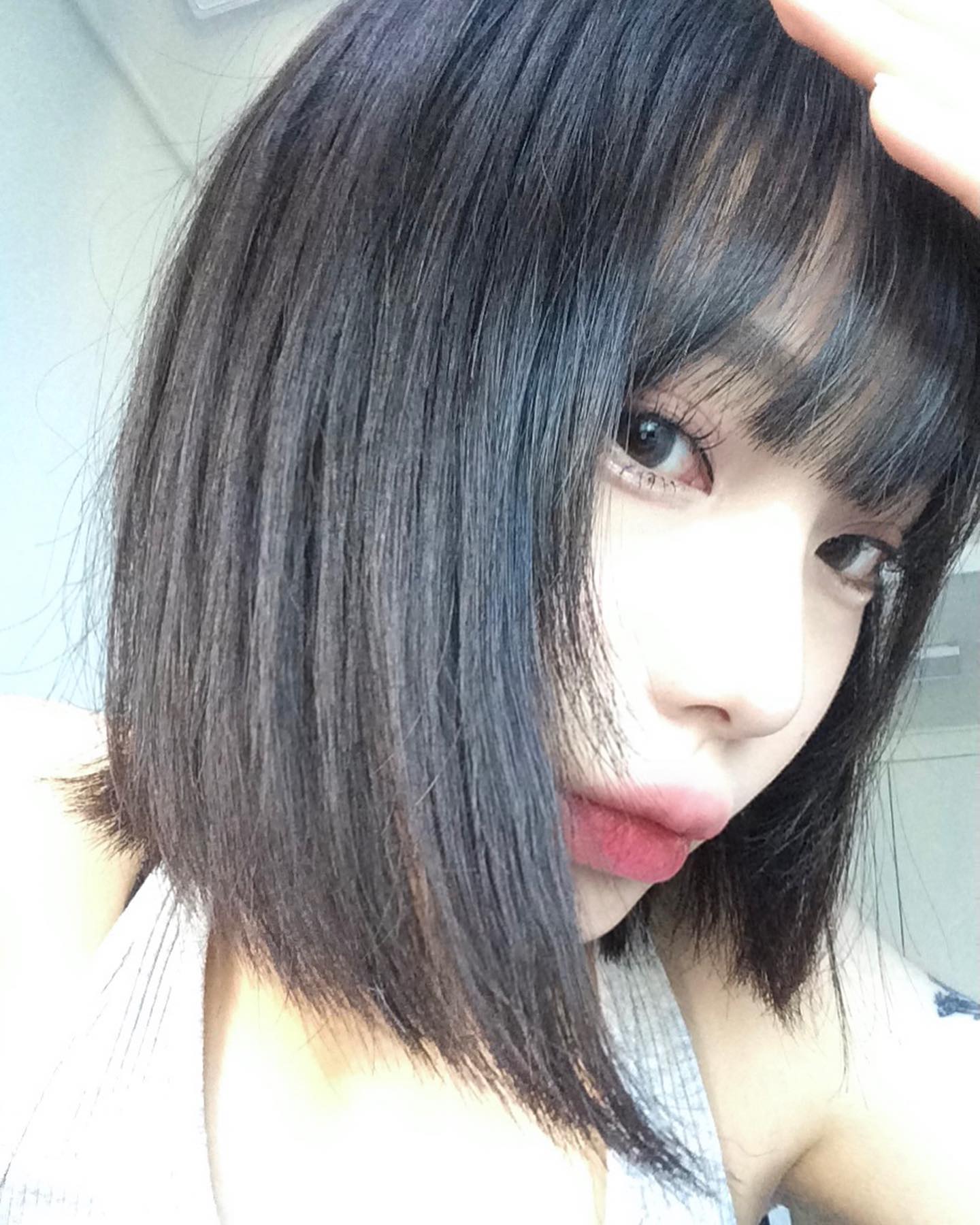 화장할 때 속눈썹을 엄청 중요하게 생각하는데 나도 드디어 코링코 입문•••❕ 눈에 걸리는 거 없이 너무 예쁘고 편하고 글리터랑 퀵하라 제품도 펄이 너무너무 내 취향 🥺

이번 올리브영 세일 기간에 톡톡하라를 초특가로 만나볼 수 있다고 합니다! 나는 쟁이러 간다. 

#코링코 #톡톡하라 #아이돌속눈썹 #coringco