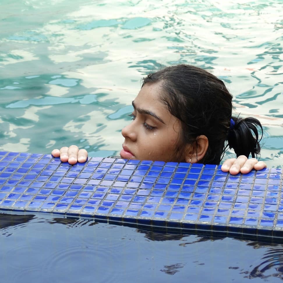 1. Fish.
2. Dead fish.
3. Fish on swing.
In frame: spillingthesayobeans
Behind the lens: juniepsherlockian 
#fish #water #swimming #swimmingpool #photography #camera #sony #plants #meme #livingmeme #memematerial #sisters #family #ugly #mahdifferencingsis #portrait #portraitphotography #positivevibes #travel #mandarmani #pool #poolside