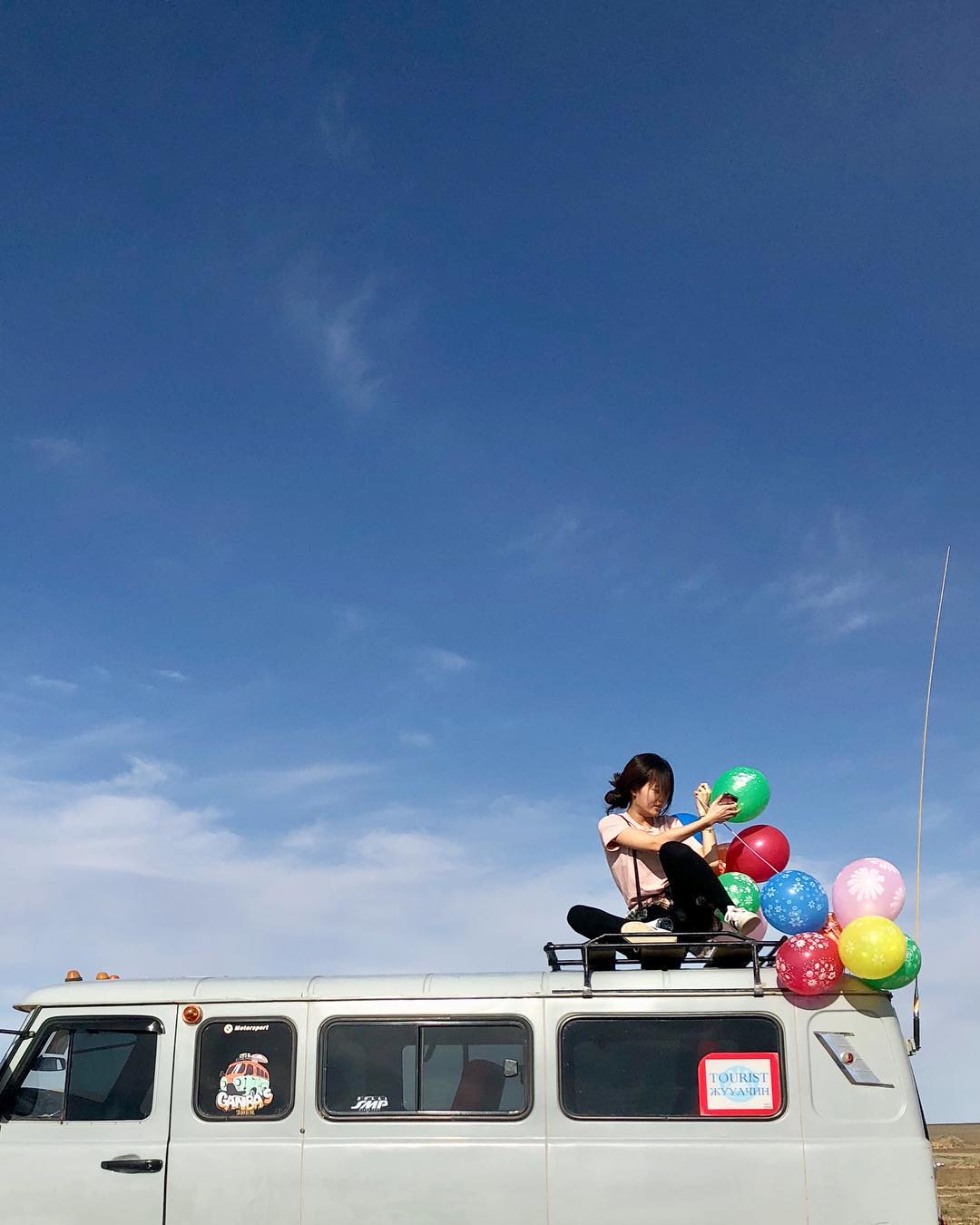 푸르공, 너가다한 몽골 🇲🇳 🚐🎈