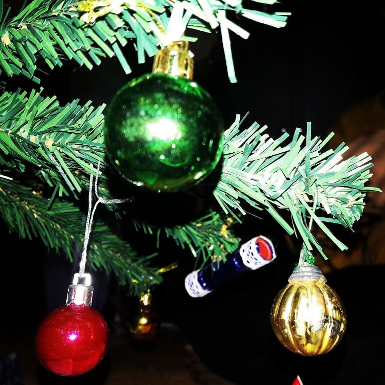 Christmas is here!
Behind the lens: juniepsherlockian
#aesthetic #christmas #xmas #december #winter #snow #christmastree #decorations #bells #stars #cake #food #cookies #lights #angels #santa #santaclaus #gifts #presents #mistletoe #love #mistletoekisses