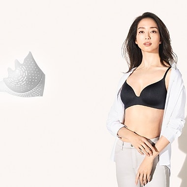 유니클로 #와이어리스브라 #유니클로속옷#노와이어브라

#여성속옷 #5일간의MBBB#MyBreastButBetter

편한데 아름답기까지~
유니클로 신상 와이어리스브라 5일간 입어보니 재구매의욕 활활~