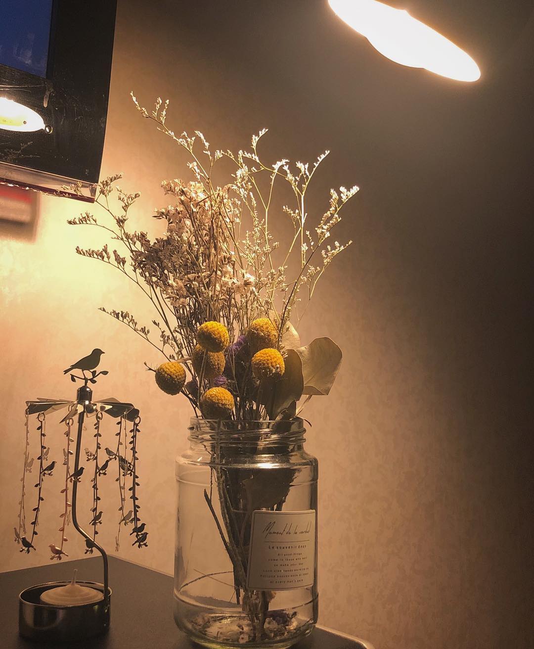 “if there is a will, there is a way.”

#드라이플라워#골든볼#빌리버튼