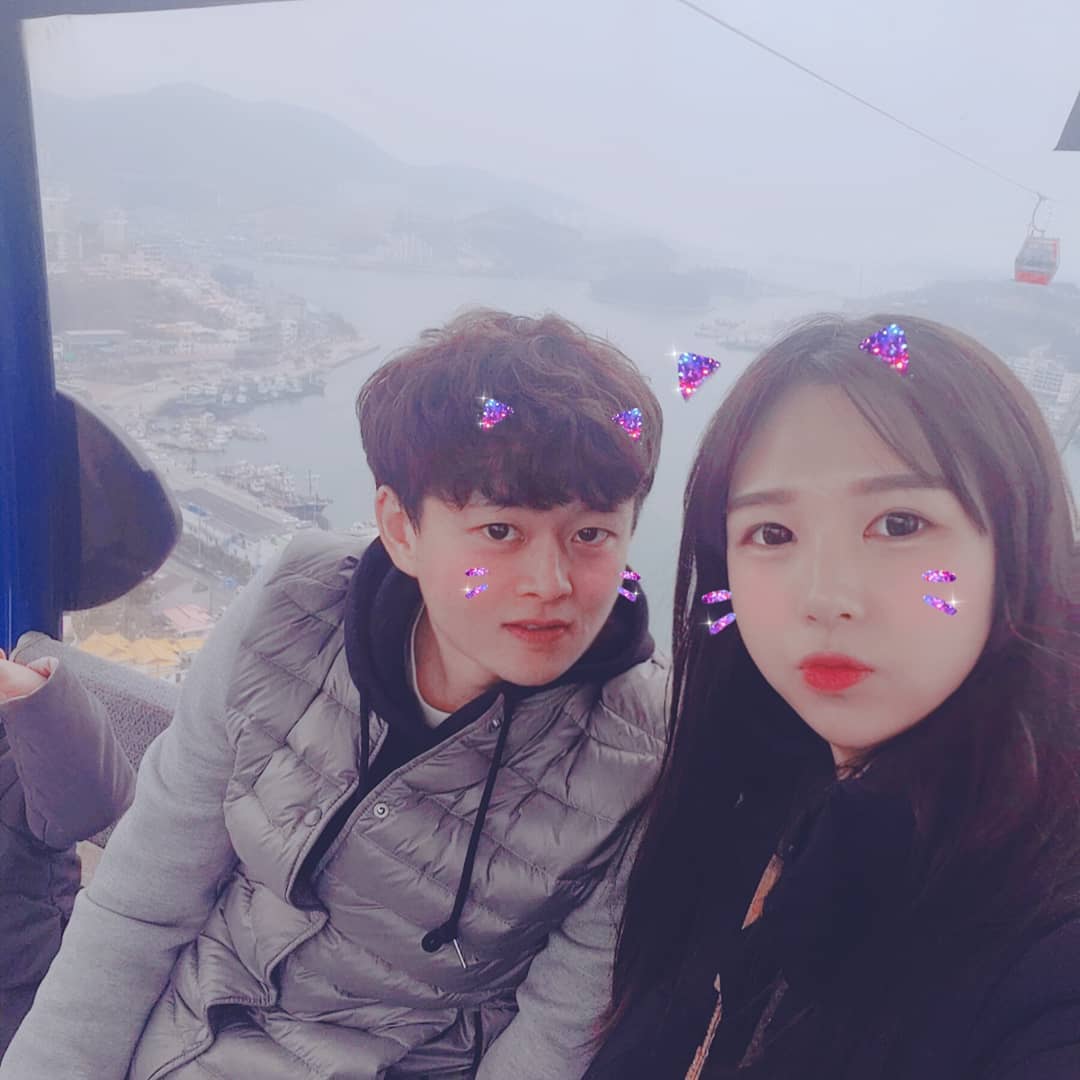 오빠랑 #백만년만의셀카
.
.
.
#여수해상케이블카 #부부스타그램
#가족여행 #여수여행 #여수1박2일