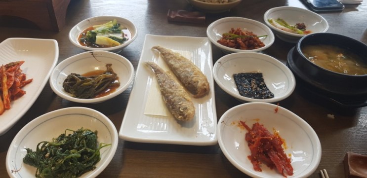 사당 한정식 둥구나무 사당점 다녀왔어요.