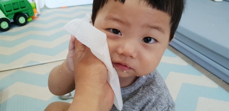 프리미엄 아기물티슈 , 밀크바오밥 스킨터치 사용후기