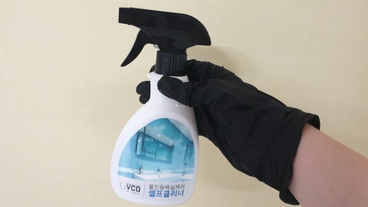 욕실 물때청소와 코팅을 한번에! 입주청소도 손쉽게 브이코 올인원 셀프클리너 (욕실청소제 강력추천)