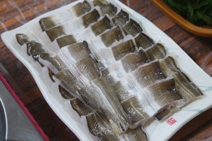 여수 2박3일 여행

너무멀었지만 너무좋았어용

하모샤브샤브
선어횟집
여수포차거리
향일암
케이블카
오동도
만성리해수욕장
이순신광장 
백종원골목식당 꿈뜨락몰 
등등

뽕빼구왔네요^^
.
.
.
.
.
.
.
