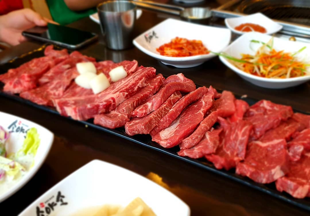#소야소 #⭐⭐⭐⭐⭐
추석엔 역시 고기죠
맛도 가격도 마음에 들어요
#소고기 #토시살 #살치살 #소갈비
.
.
.
#서울맛집 #서울 #고기 #맛집 #저녁 #술 #일상 #소통 #fff #인친 #맞팔 #선팔 #먹스타그램 #버억