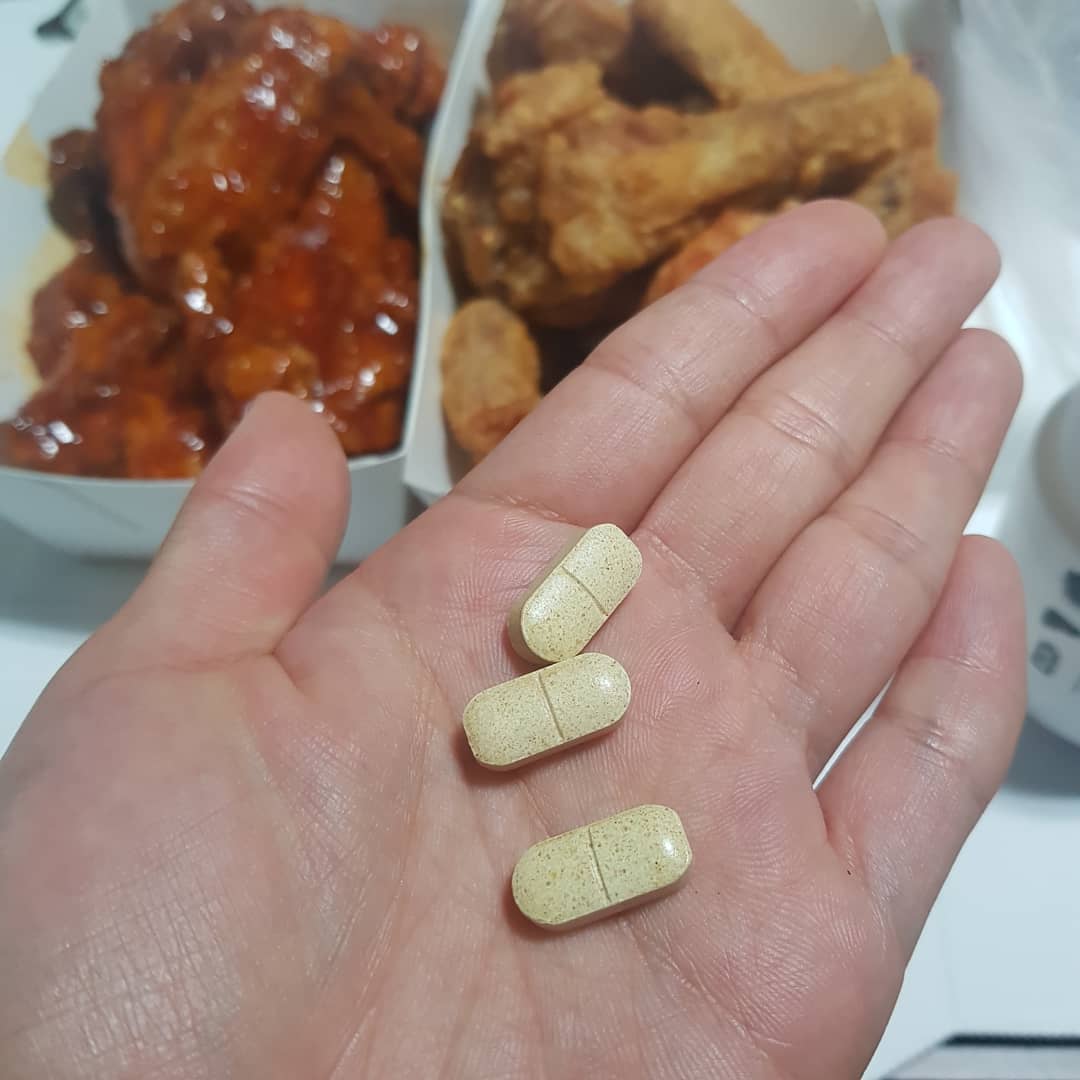 miseon😍😍 on Instagram: “#관리하는남자  잦은 회식에 배가 점점 나오고 있는 우리오빠!! #간건강 과 #효과적인다이어트 하기 위해 #지알엔검정이 선물해줌~~ #가르시니아 로 #체지방감소 하면서 #밀크씨슬 로 간도 챙기고~ #옥타코사놀 로 남자다움을 업업 시켜 #훈남 으로…”