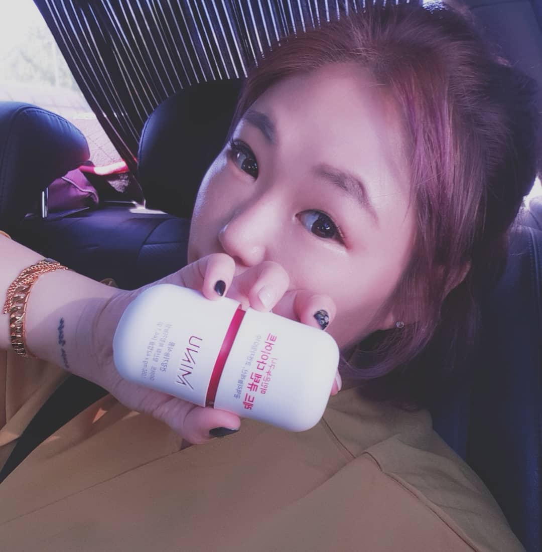 김은소닝 on Instagram: “워터밤 다녀왔다고 막먹어대더니 5키로찐거 실화?🤬 요요의 요정님은 오늘도 다이어트를 다시 시작해 봅니다 CLA (공액리놀렌산)이 체지방 감소는 물로 코엔자임Q10이 들어있어 혈압이 높은나에게도 찰떡제품 항산화 작용은 서비스 😝 다이어트 짝꿍 변비를…”