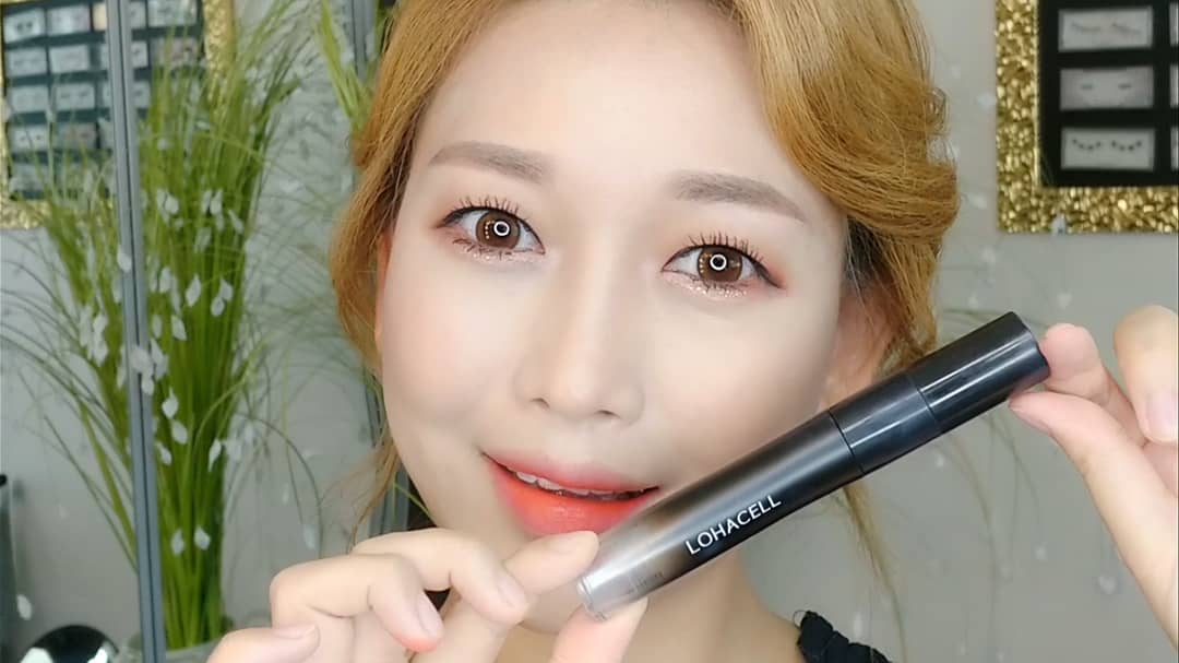 에스티청담 on Instagram: “똑똑하게 컨실러 바르기 컨실러 유목민들 집중! 피부가 너무좋아보이는~~ 커버력!지속력 너무좋아요^^ 자세한 내용은  유튜브👉👉#st청담언니 #로하셀리얼피팅컨실러 . . .…”