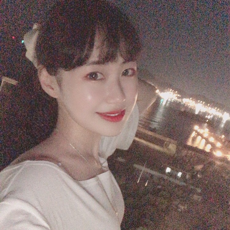 이쁜 야경에 이쁘게 나온(?) 나✨