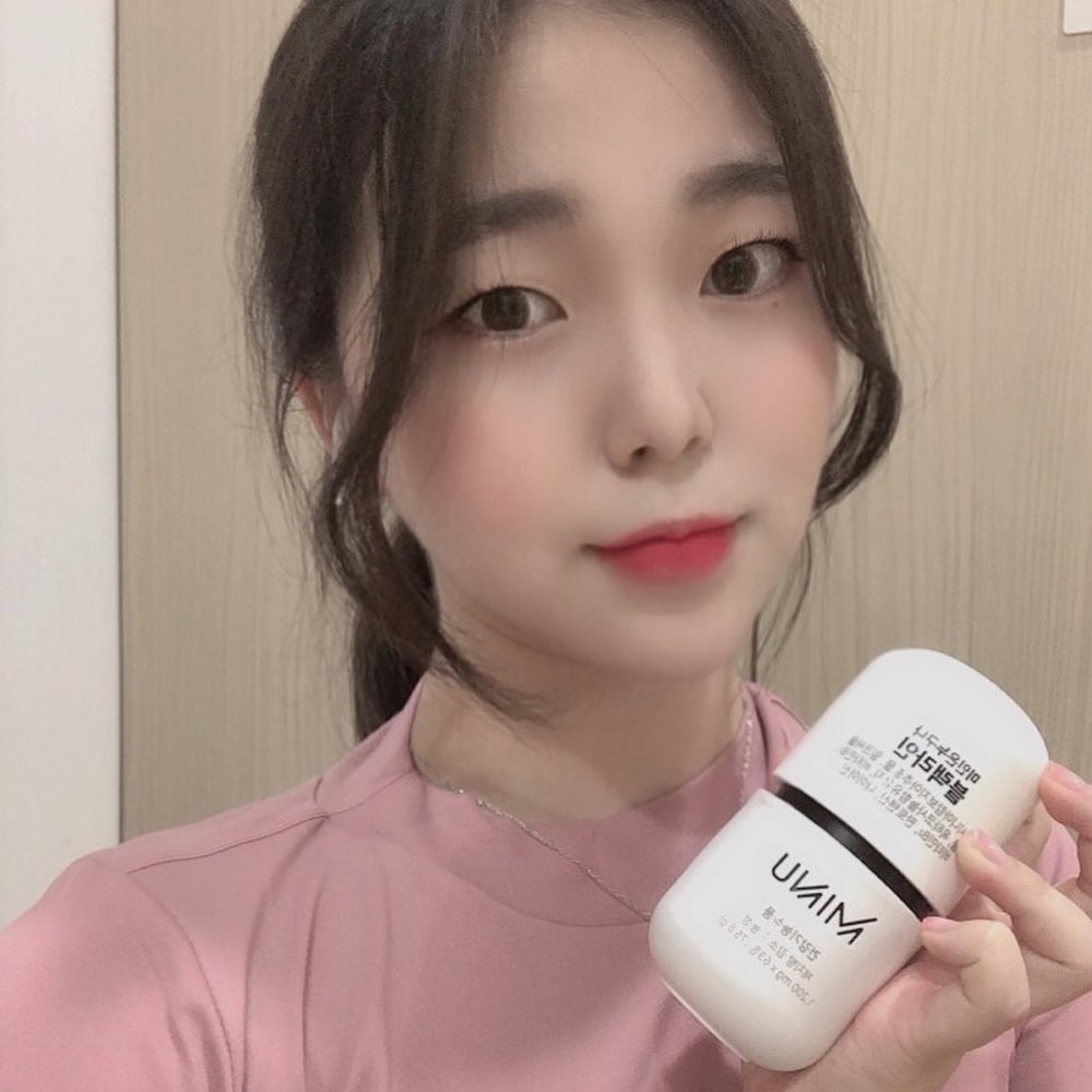 현진ᙏ̤̫ on Instagram: “선미 다이어트로 유명한 MINU에서 출시한 블랙라인╰(*´︶`*)╯♡ 체지방 감소 기능으로 다이어트+밀크씨슬 함유로 간 건강까지 챙길 수 있는 일석이조템😆🙌귀차니즘형 다이어터를 위한 꿀템이다🍯남자한테는 효과가 더 좋다고 하니 아버지나 주변 남자…”
