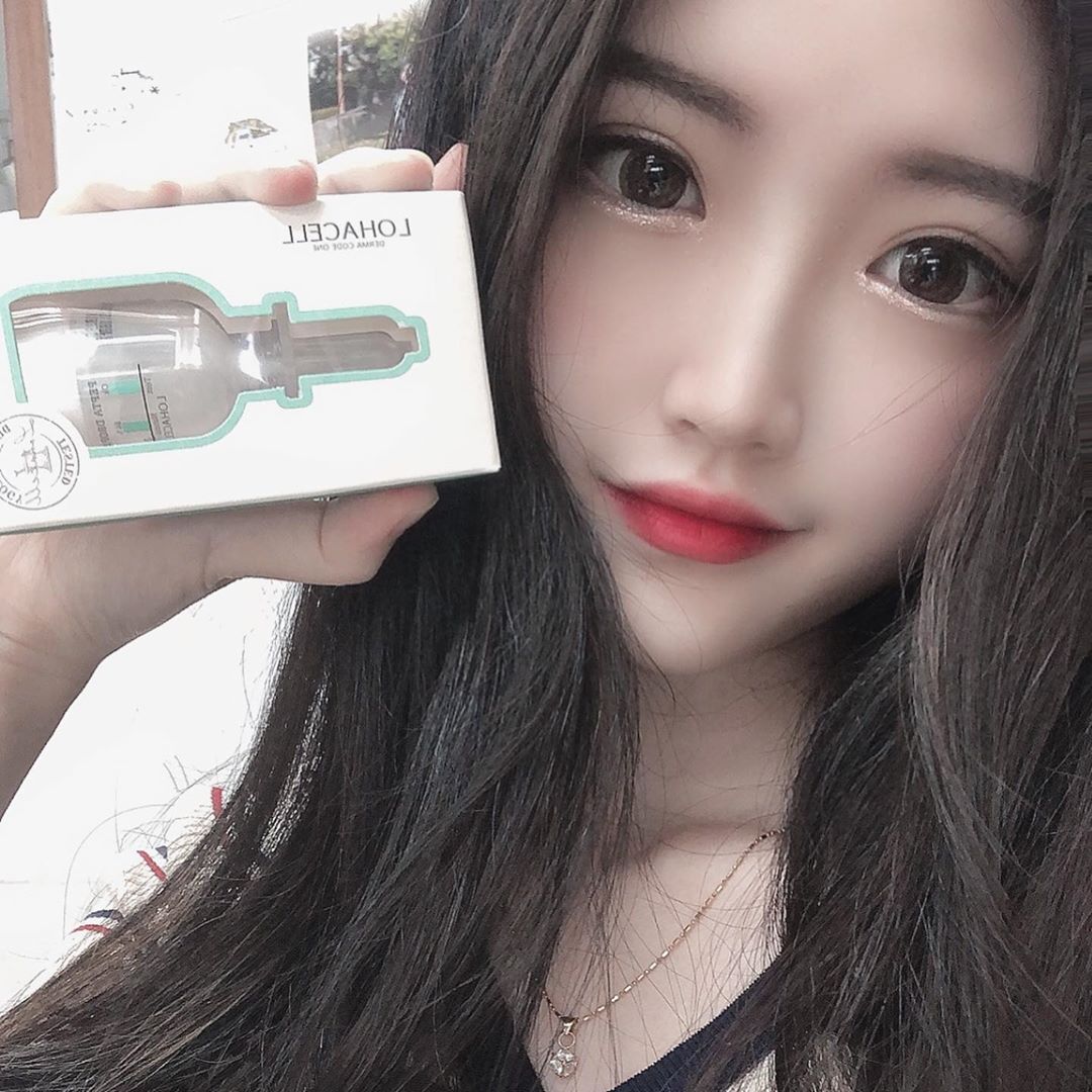 은수 on Instagram: “로하셀 펩타 드롭 샷 앰플은 탄탄하고 팽팽한 피부로 가꿔주는 M:GF 앰플로 아침에 일어나 세수하고 가볍게 피부에 도포해주면 피부를 보호하고 생기를 주는 느낌이 나용!! 5가지 성장인자와 펩타이드 베합 포뮬러로 집중 탄력 캐어까지!! 또한 콜라겐이…”