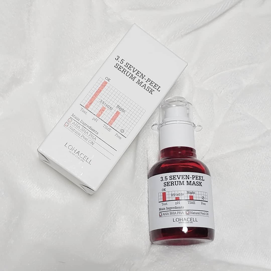혁&혁동어뭄 on Instagram: “#로하셀 ⠀ ⠀ 겨울에도 메이크업 더 떠서 필링 필수인데 세럼으로 되어있어 자극도 적고 영양은 흡수되고 ⠀ ⠀ #로하셀 #lohacell #로하셀피부재난응급세럼 #로하셀응급세럼 #피부재난응급세럼 #응급세럼 #로하셀3_5세븐필세럼마스크…”