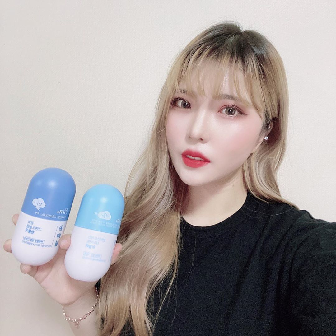 @he_suuuuu on Instagram: “💙grn 하늘이 & 천둥이💙 하루1번 잠들기 전 3정으로 스트레스와 체지방을 덜어주는 안티스트레스하늘이 ⠀ 상쾌하게 비우고 시원하게 쾌변 할 수 있도록 도와주는 장외그랜드슬램 천둥이 ⠀ 밥 먹은후는 천둥이로~ 잠들기 전은 하늘이로~ ⠀ #GRN…”