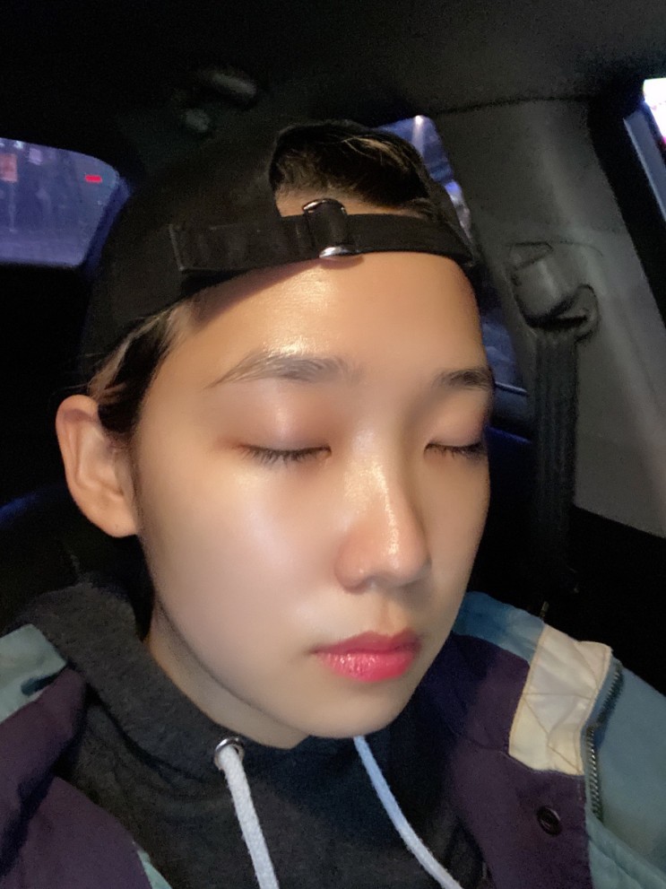 촉촉야들야들! 핑크부 디엔에이 스킨핏 모이스처라이징 마스크팩 리얼후기. 너무좋네요.